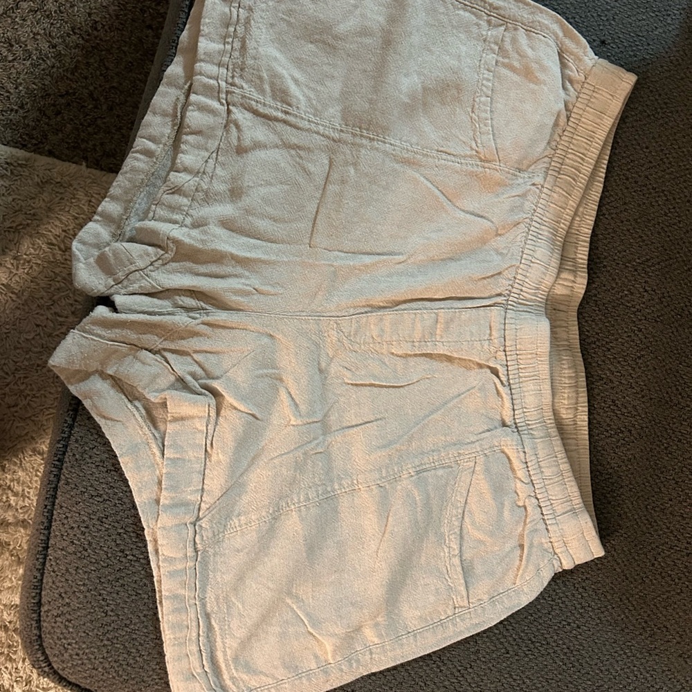 Old Navy Cream Linen Shorts Comfortable Casual Wear